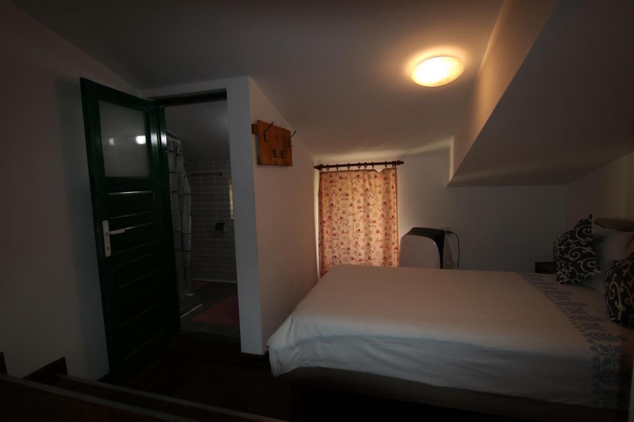 B&B Duo Caffe Baneasa Βουκουρέστι Εξωτερικό φωτογραφία